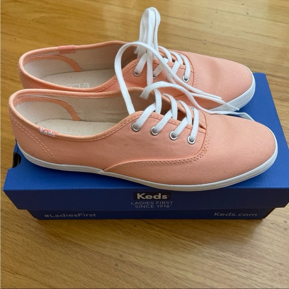 NEW peach/coral keds - Picture 3 of 3